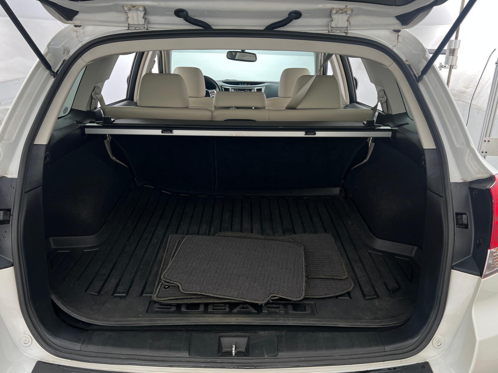 Thumbnail: 2014 Subaru Outback - 6