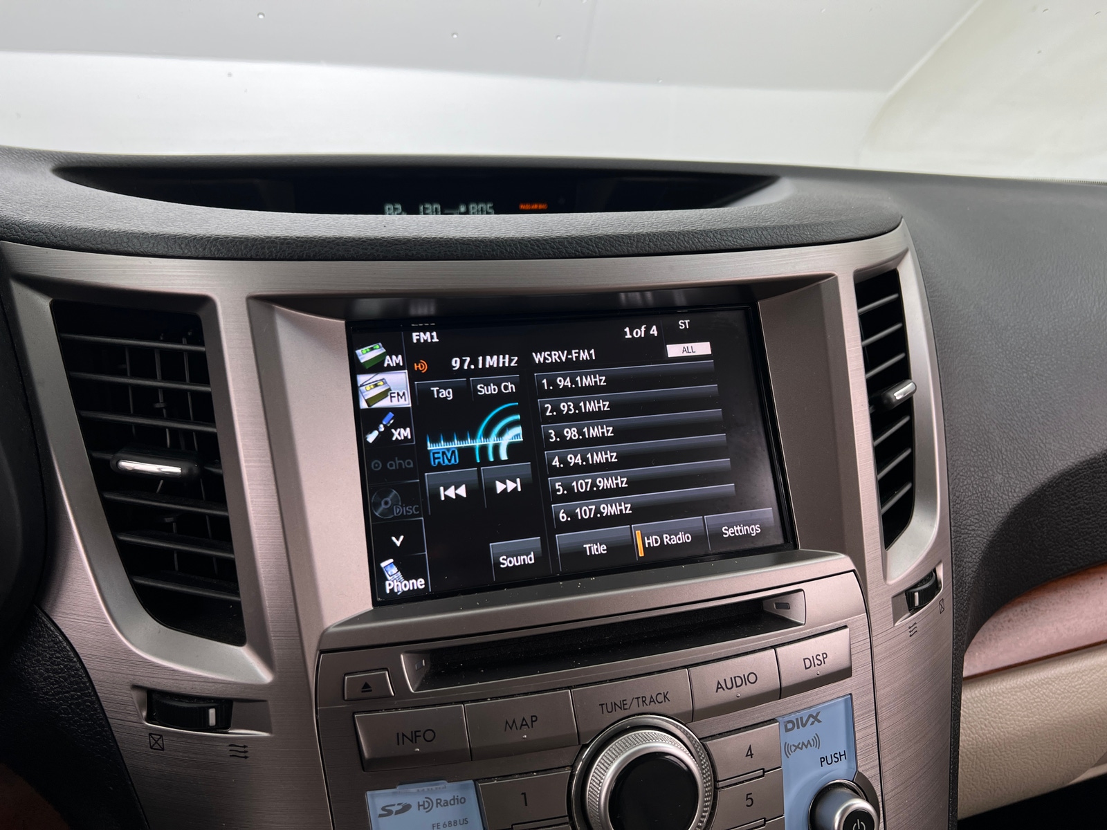 Thumbnail: 2014 Subaru Outback - 3