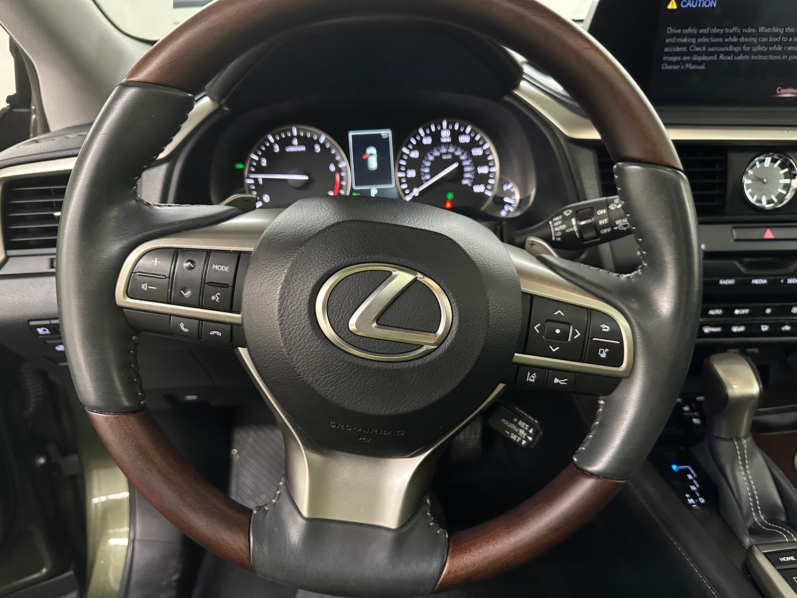 Thumbnail: 2022 Lexus RX - 4