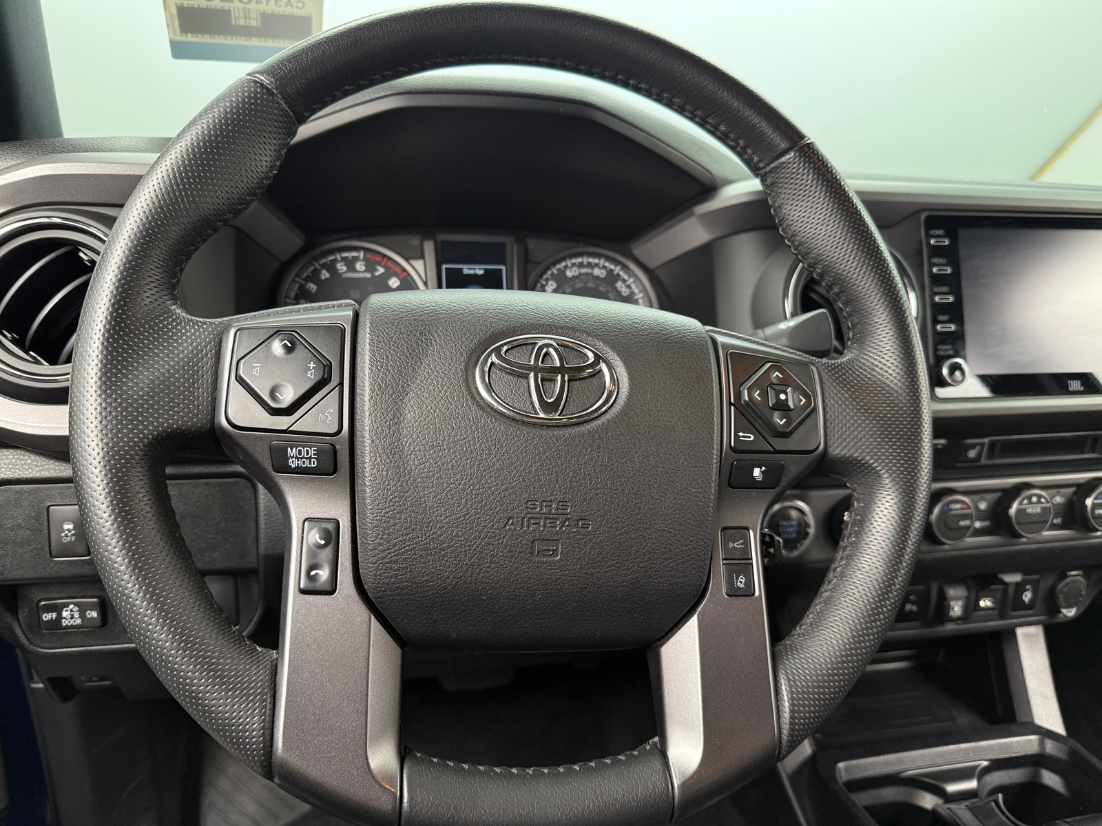 Thumbnail: 2022 Toyota Tacoma - 4