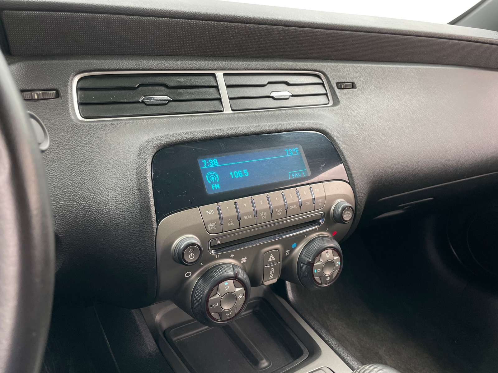 Thumbnail: 2011 Chevrolet Camaro - 4