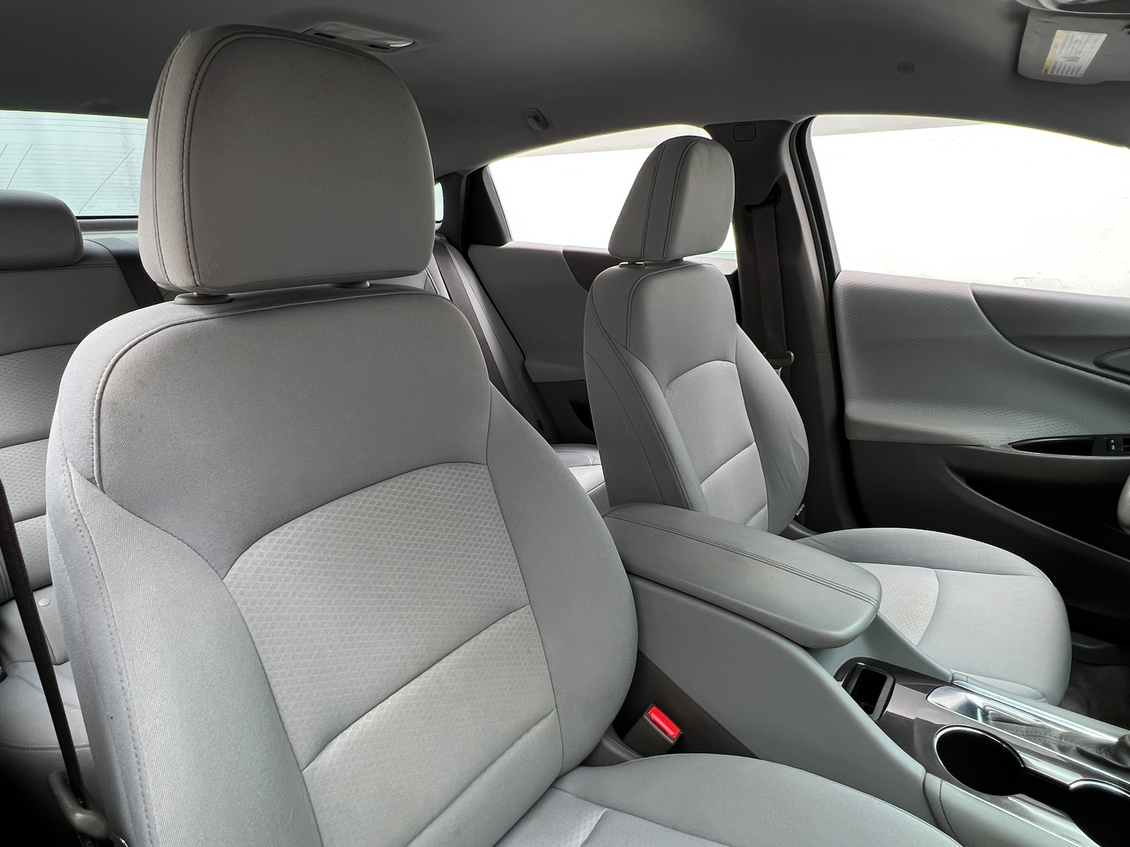 Thumbnail: 2016 Chevrolet Malibu - 2