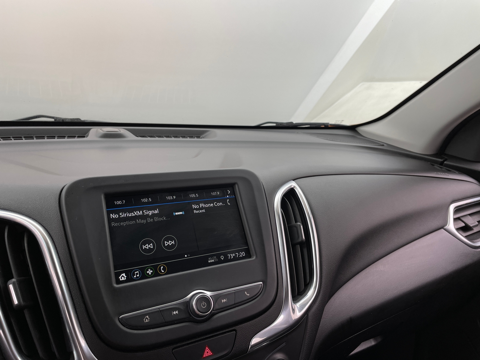 Thumbnail: 2019 Chevrolet Equinox - 4
