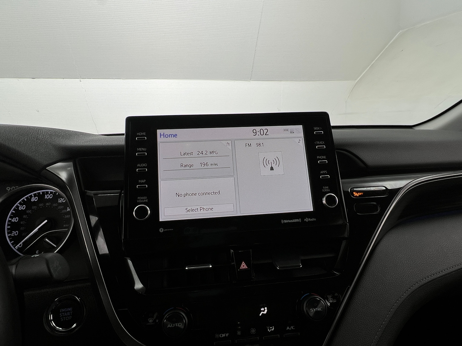 Thumbnail: 2024 Toyota Camry - 3