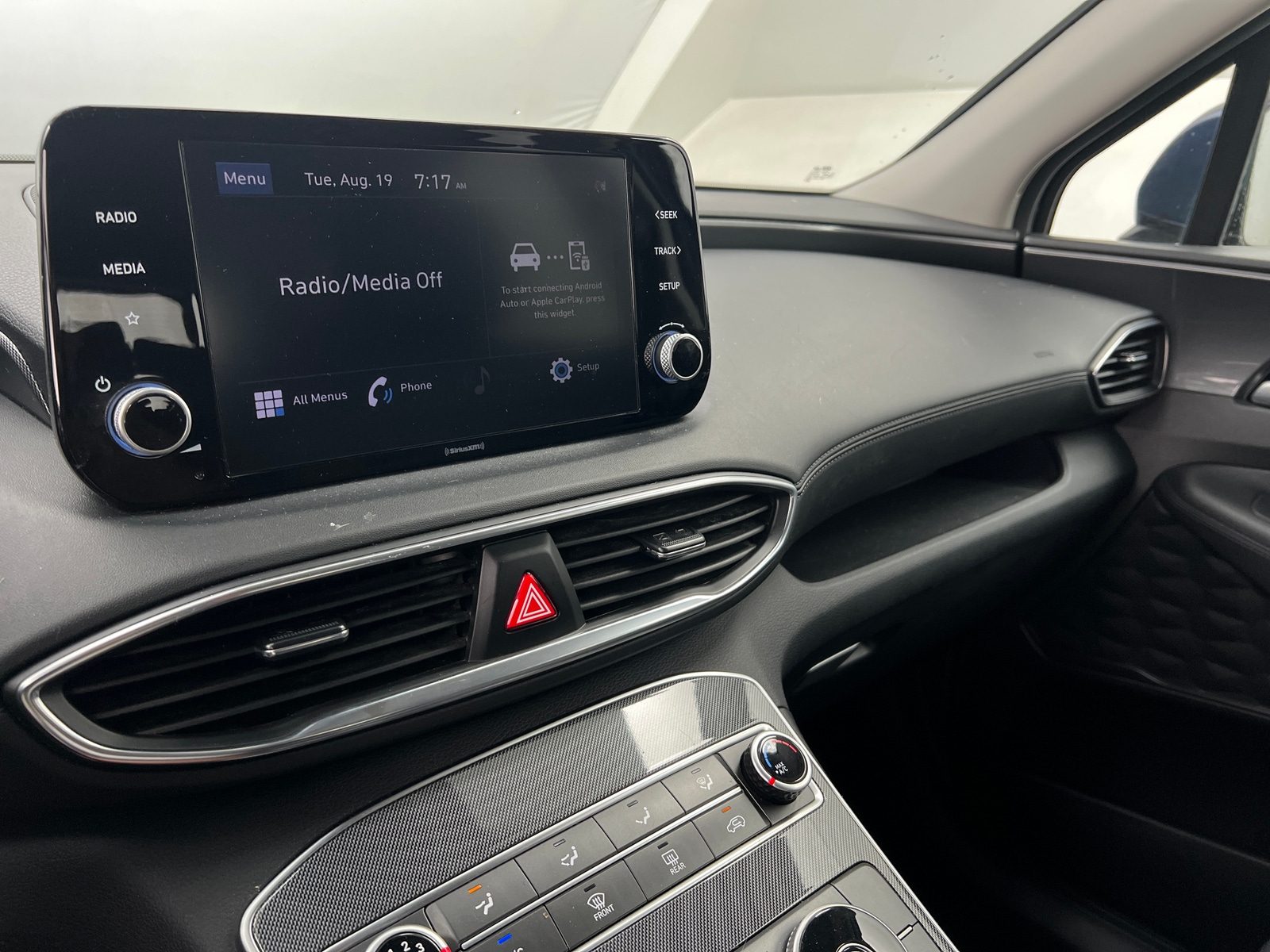 Thumbnail: 2021 Hyundai Santa Fe - 4