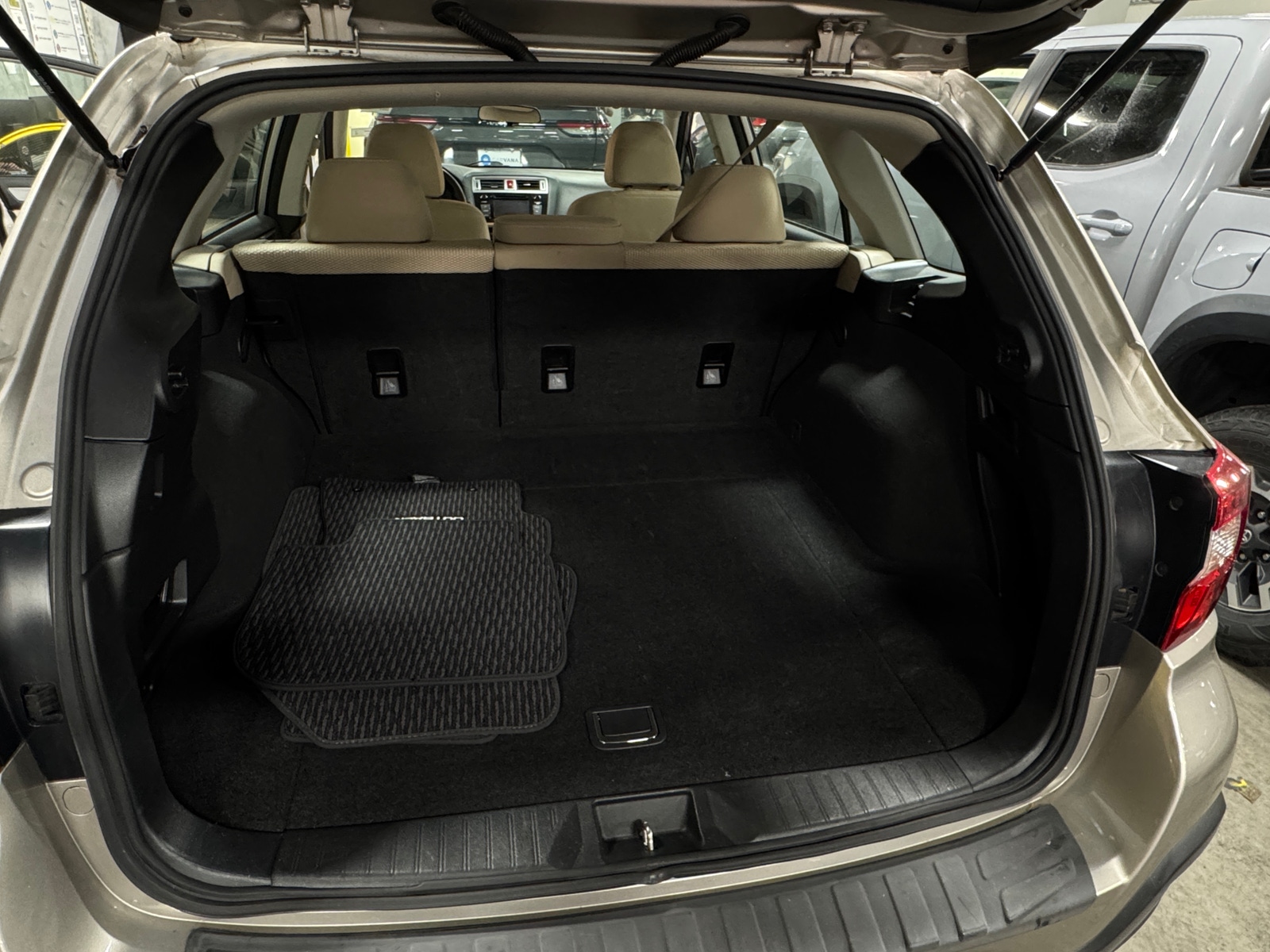 Thumbnail: 2019 Subaru Outback - 7