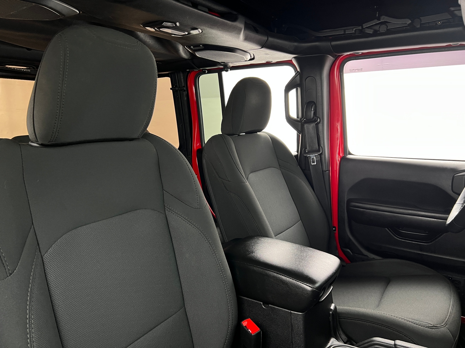 Thumbnail: 2018 Jeep Wrangler - 2