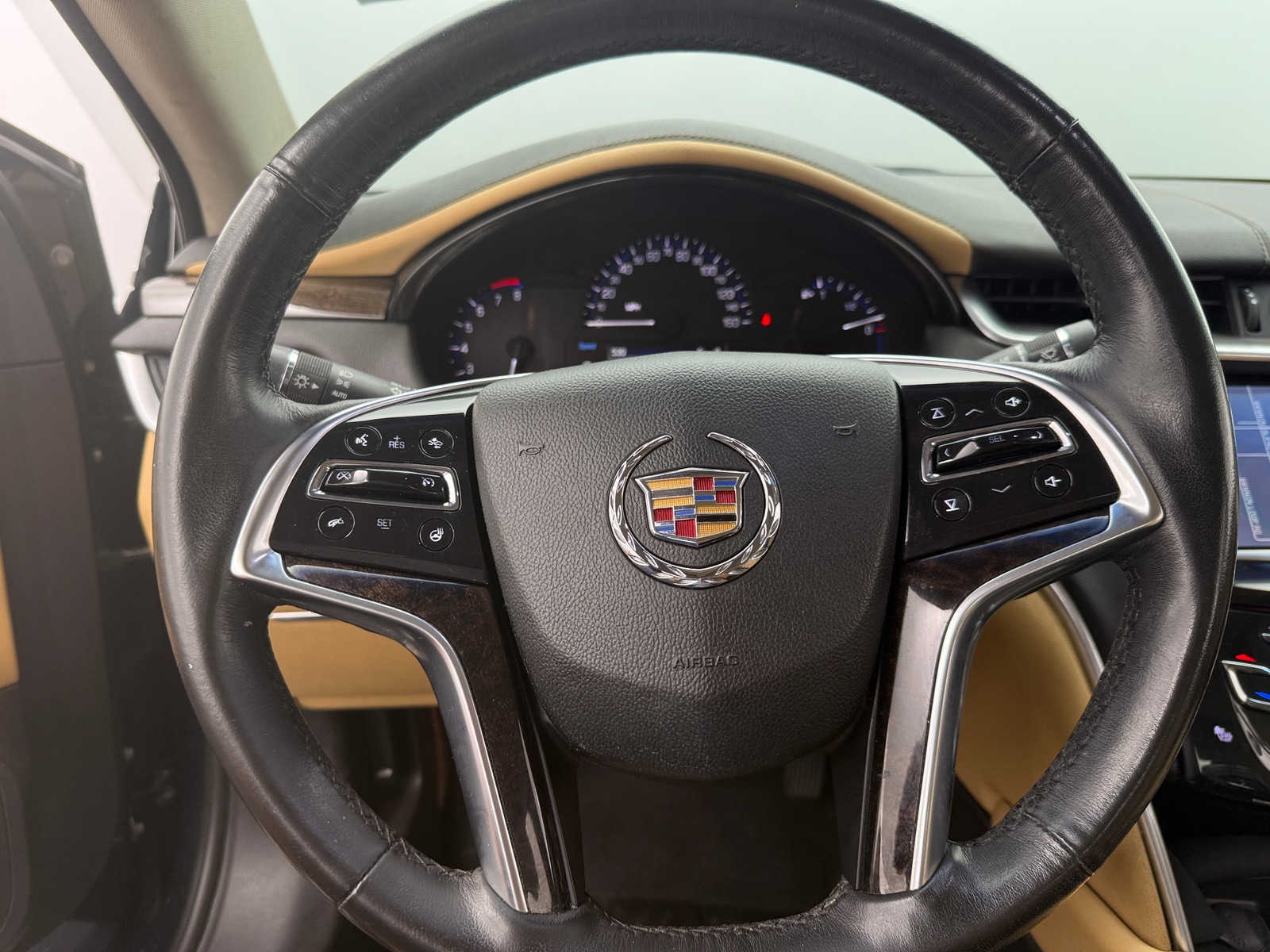 Thumbnail: 2013 Cadillac XTS - 4