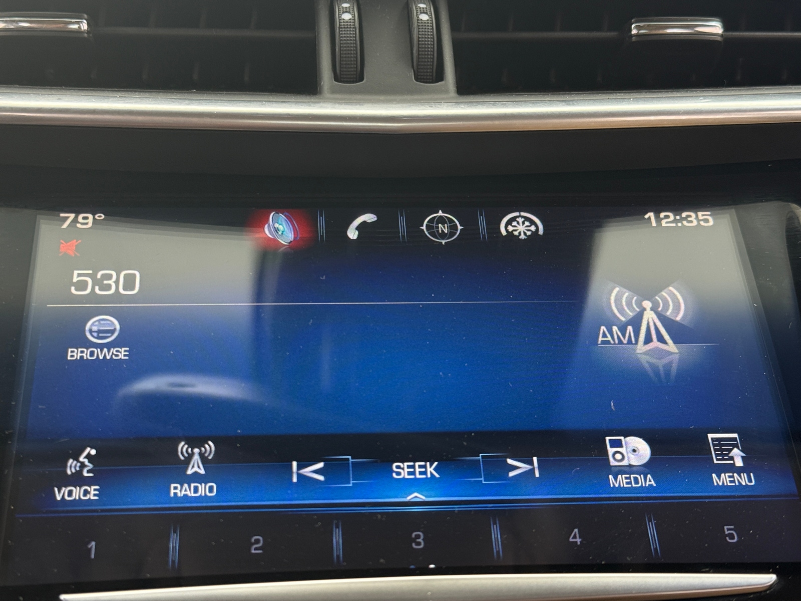 Thumbnail: 2013 Cadillac XTS - 3
