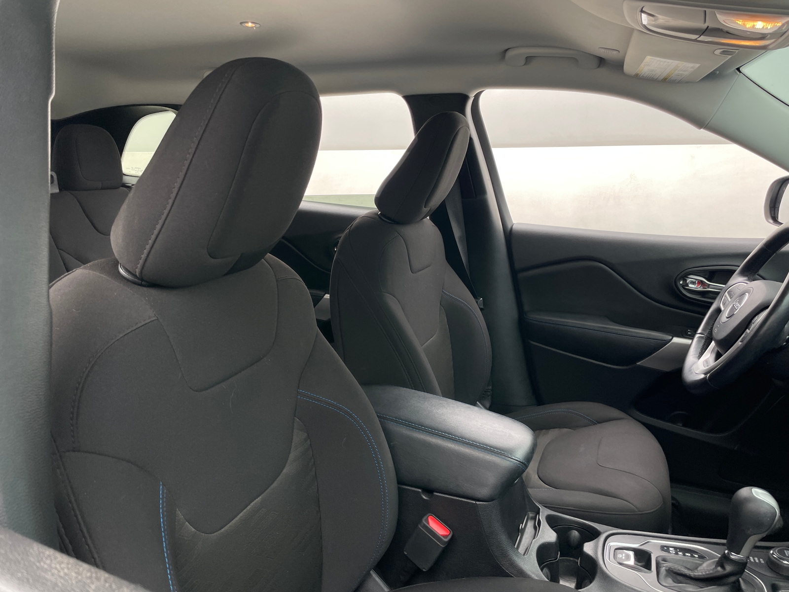 Thumbnail: 2020 Jeep Cherokee - 2