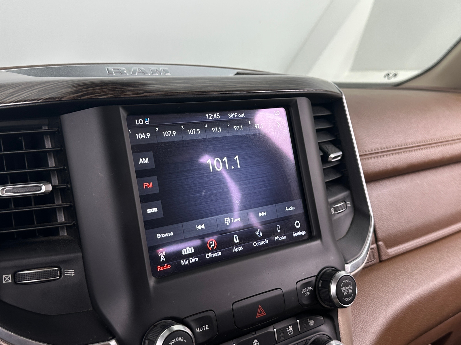 Thumbnail: 2020 RAM 1500 - 3