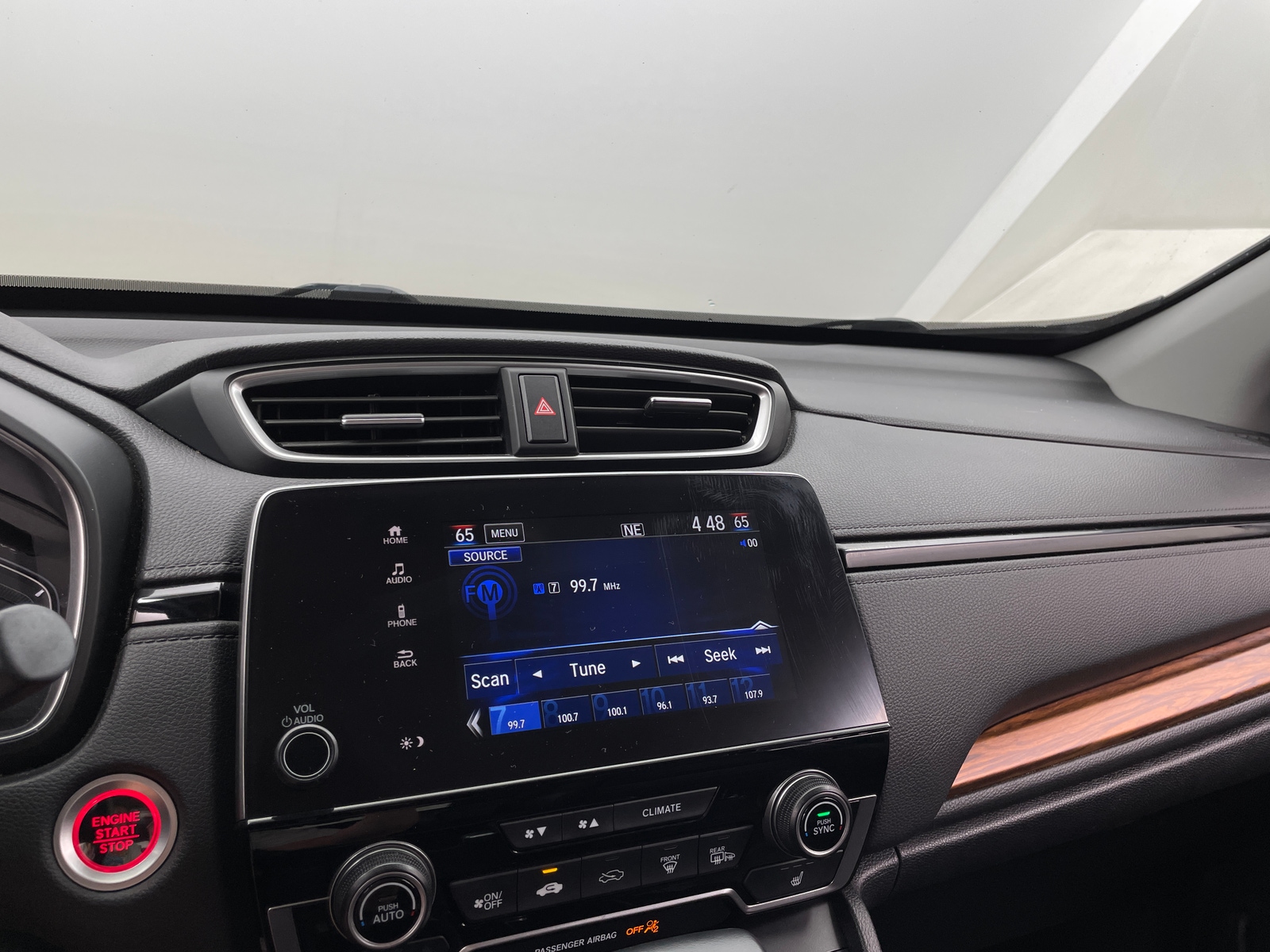 Thumbnail: 2018 Honda CR-V - 3
