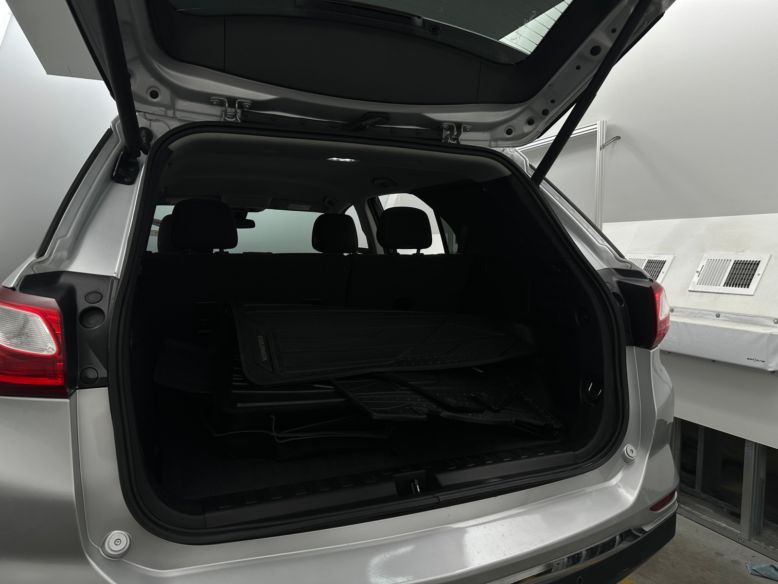 Thumbnail: 2021 Chevrolet Equinox - 7