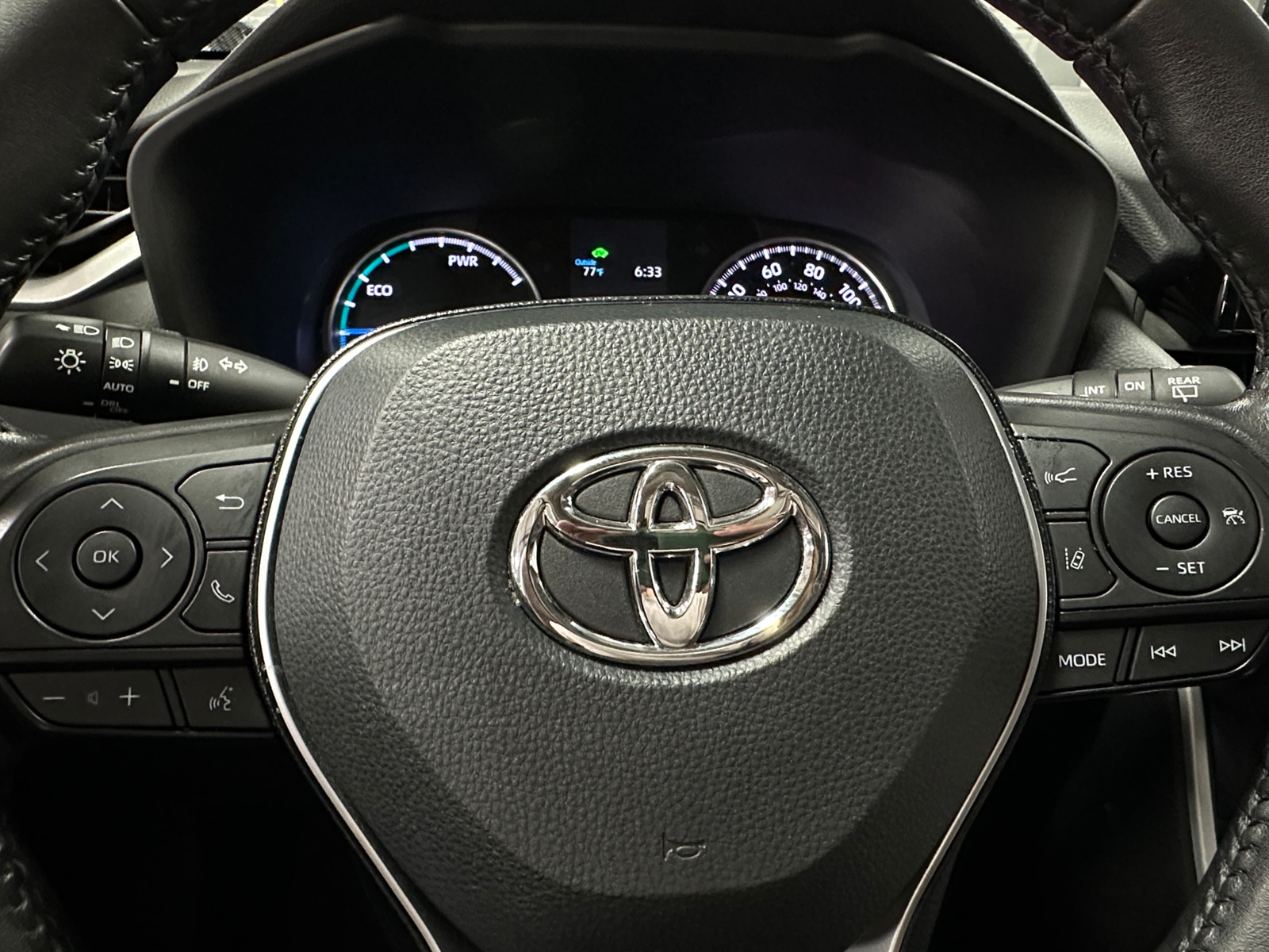 Thumbnail: 2021 Toyota RAV4 - 4