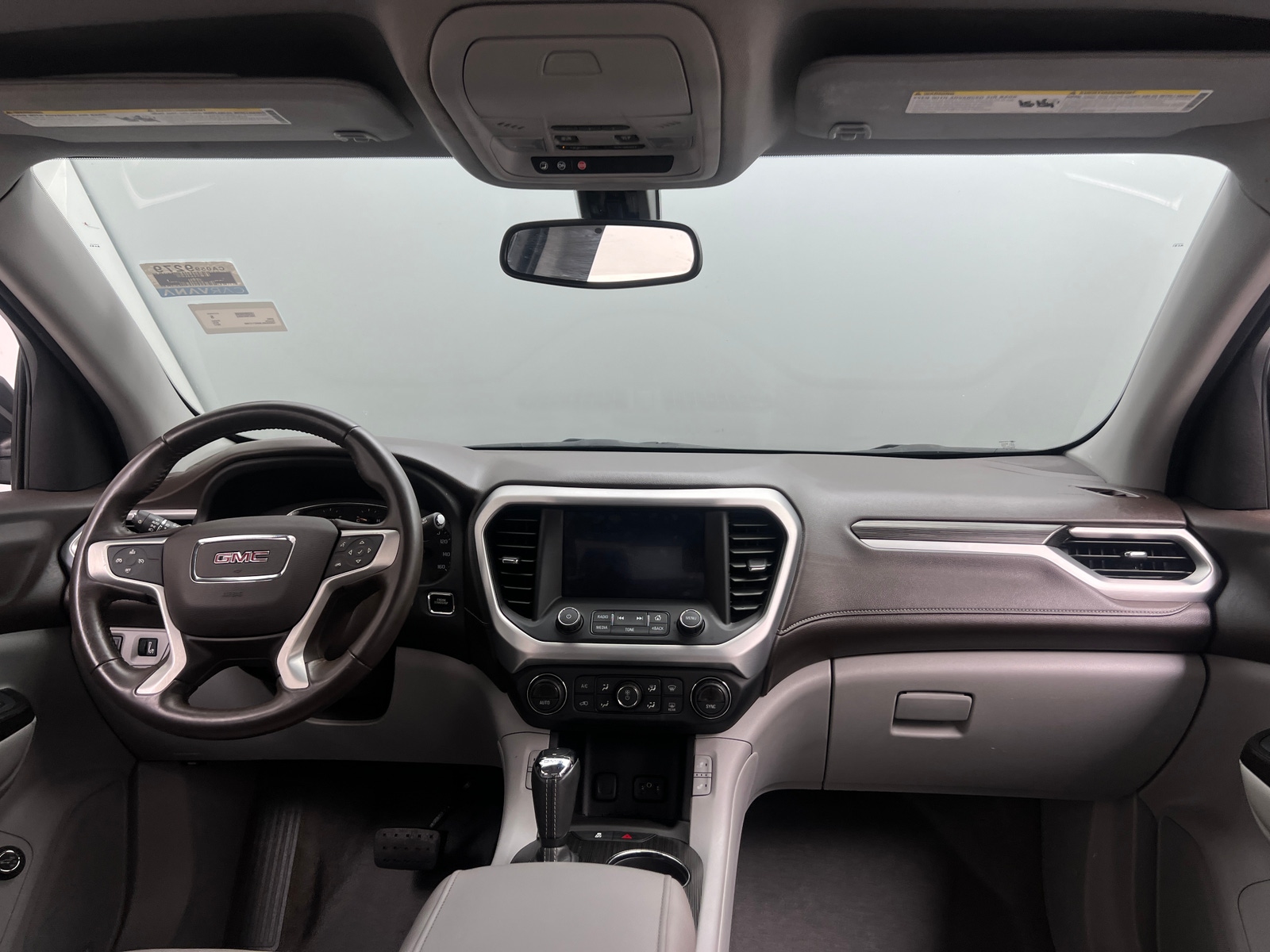 Thumbnail: 2017 GMC Acadia - 2