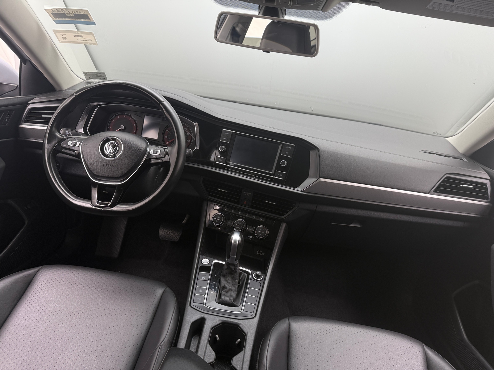 Thumbnail: 2019 Volkswagen Jetta - 2