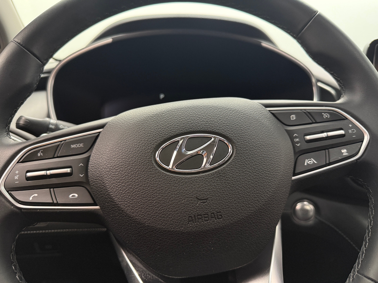 Thumbnail: 2023 Hyundai Santa Fe - 5