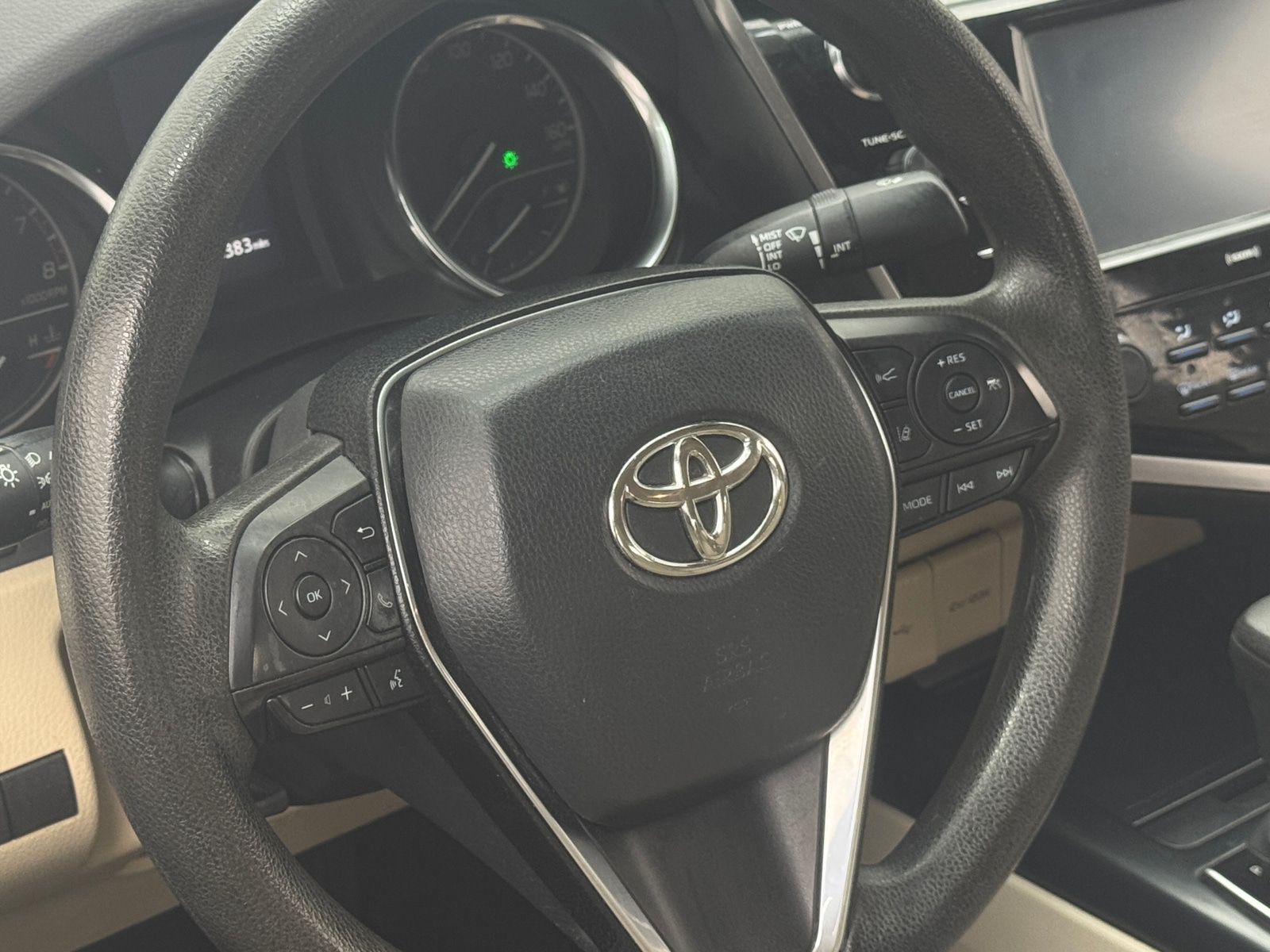 Thumbnail: 2020 Toyota Camry - 5