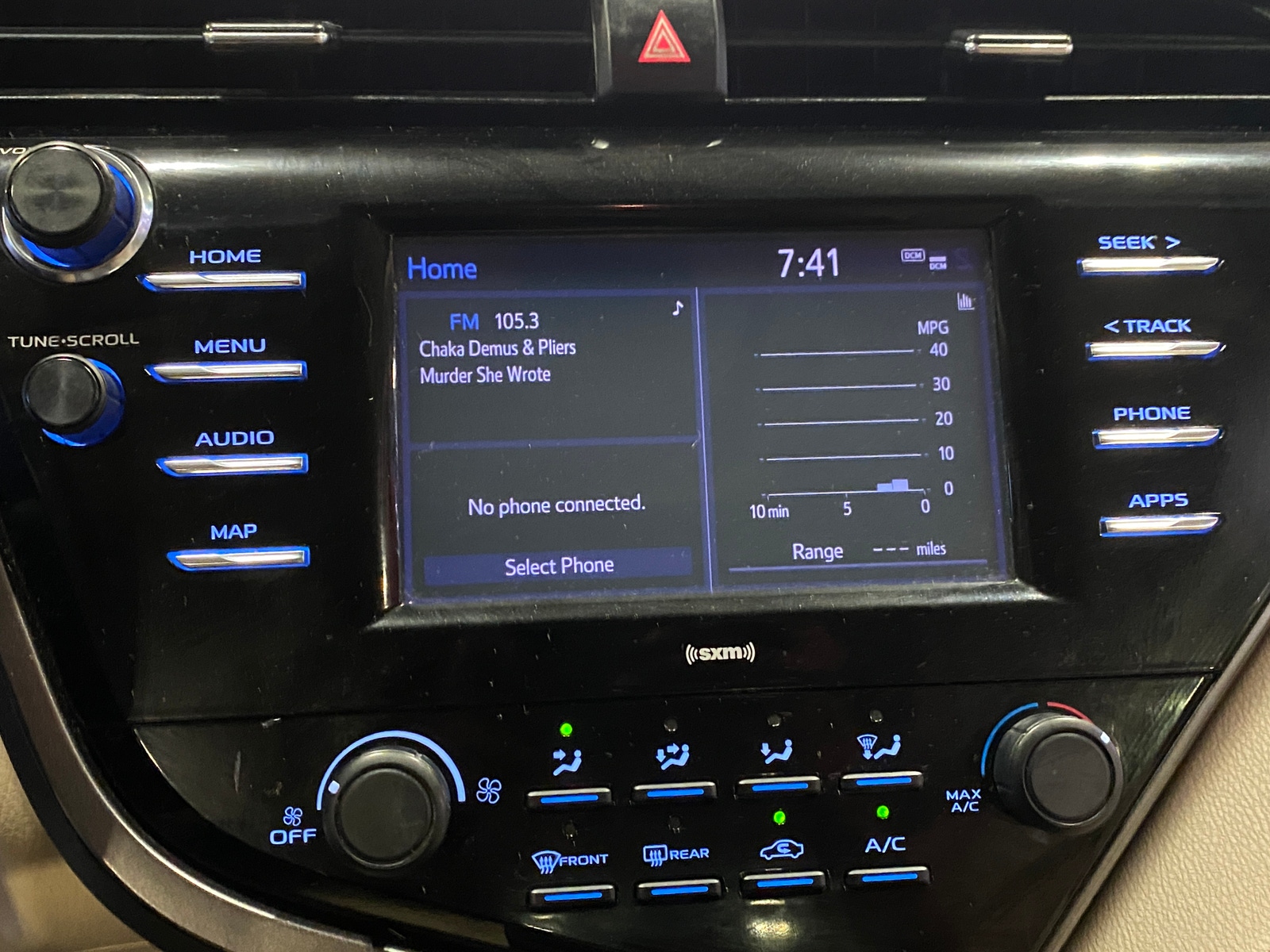 Thumbnail: 2020 Toyota Camry - 4