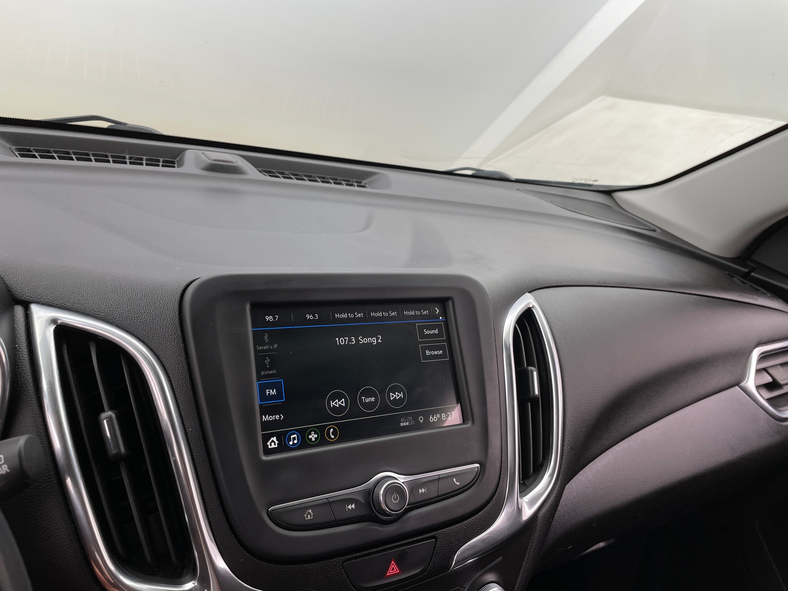 Thumbnail: 2019 Chevrolet Equinox - 4