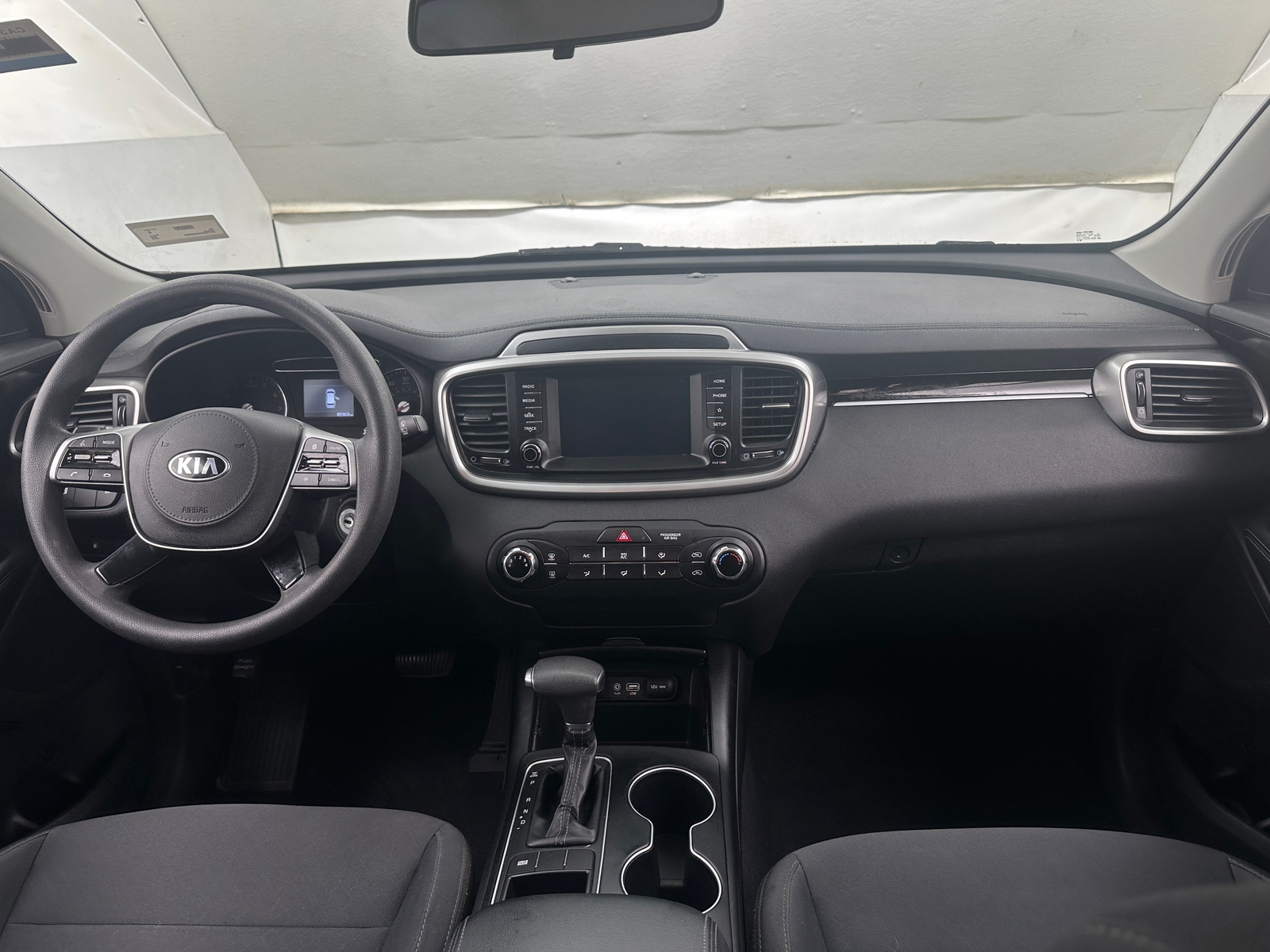 Thumbnail: 2019 Kia Sorento - 3