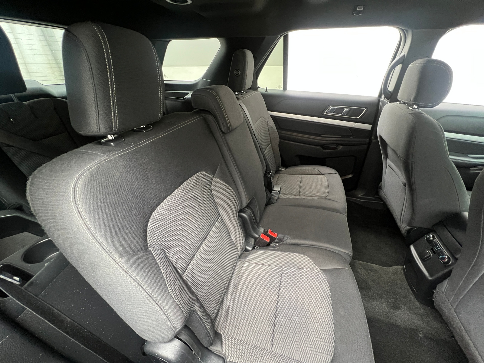 Thumbnail: 2017 Ford Explorer - 6