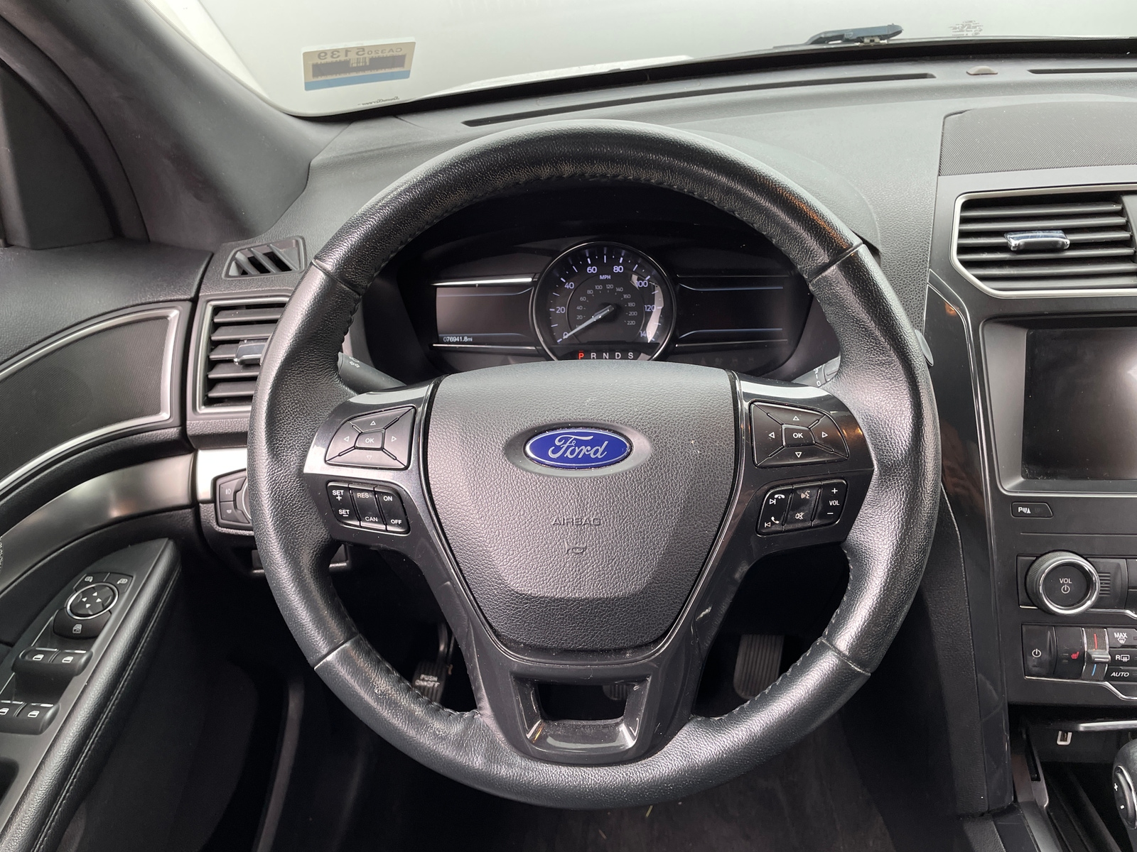Thumbnail: 2019 Ford Explorer - 5