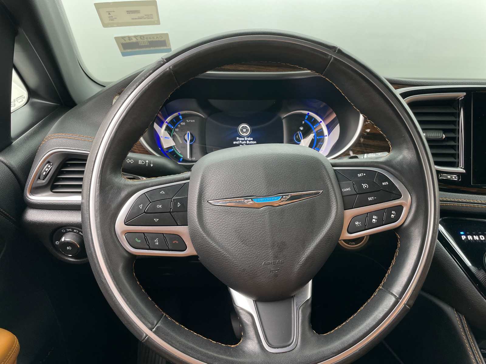 Thumbnail: 2021 Chrysler Pacifica - 4