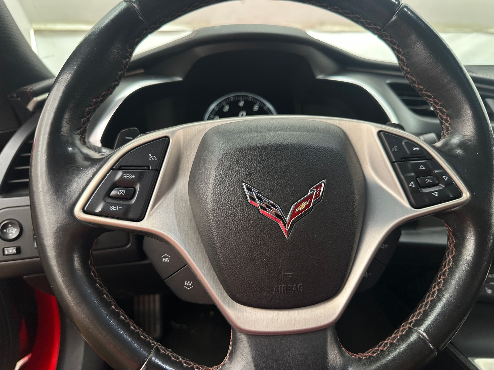 Thumbnail: 2014 Chevrolet Corvette - 3
