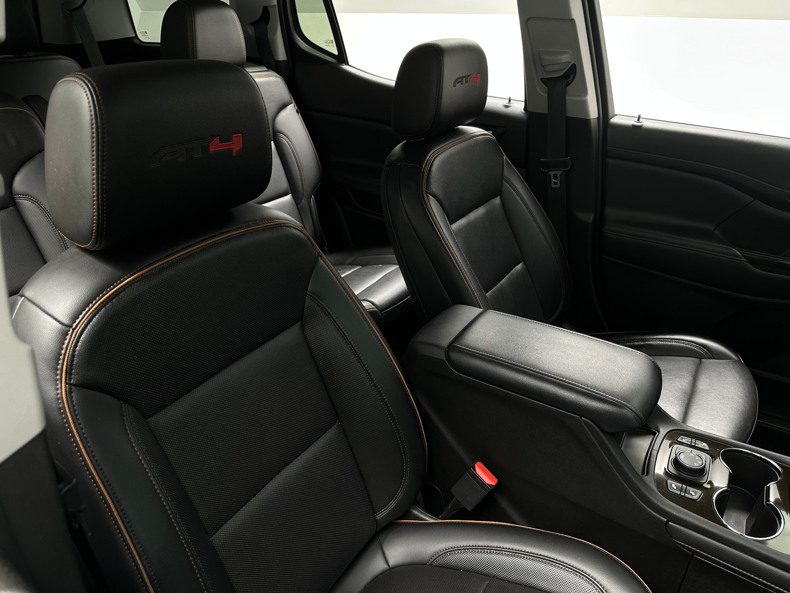 Thumbnail: 2021 GMC Acadia - 2