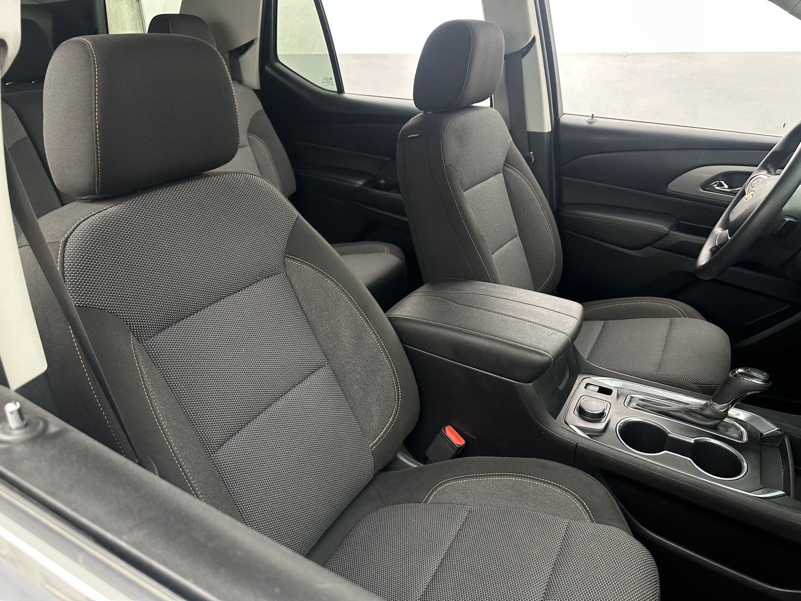 Thumbnail: 2020 Chevrolet Traverse - 2
