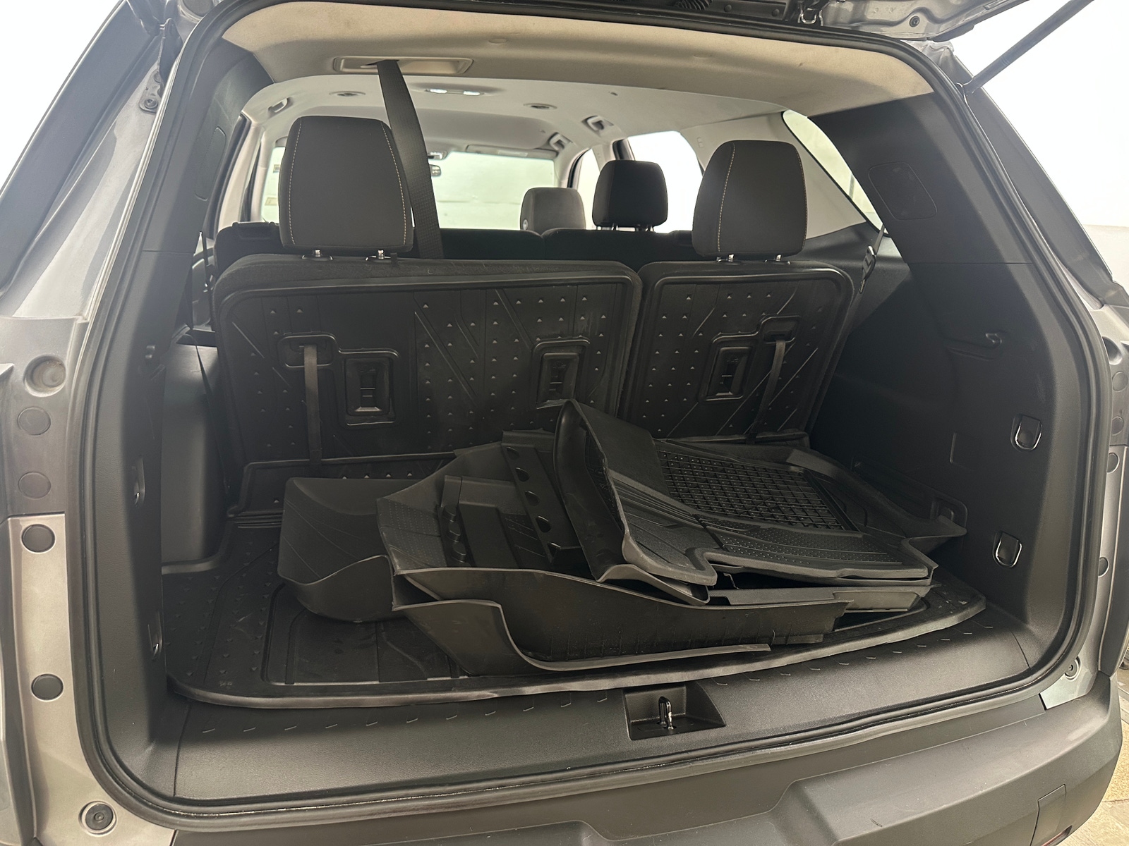 Thumbnail: 2020 Chevrolet Traverse - 7