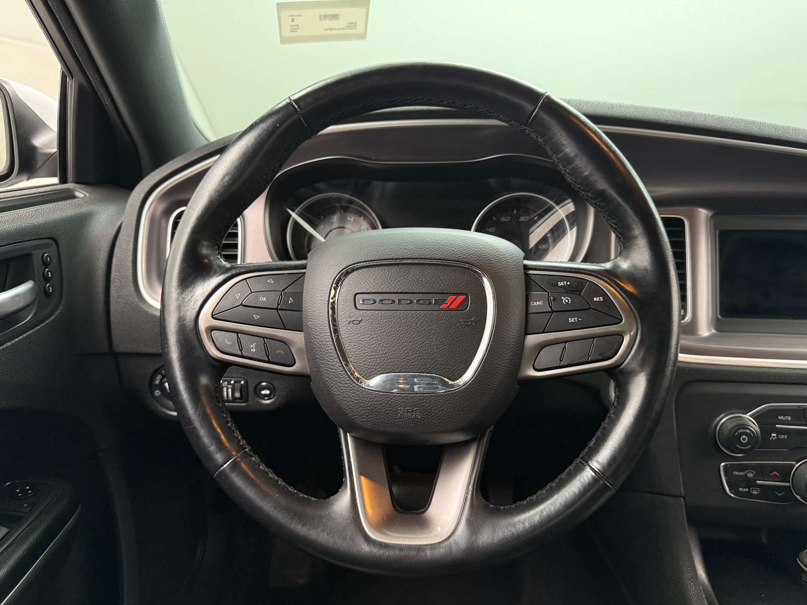 Thumbnail: 2020 Dodge Charger - 4