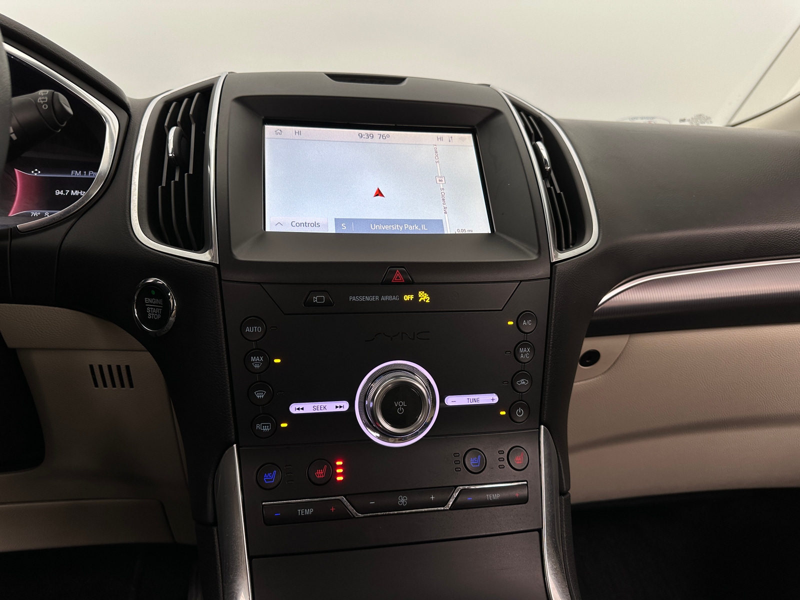 Thumbnail: 2020 Ford Edge - 3