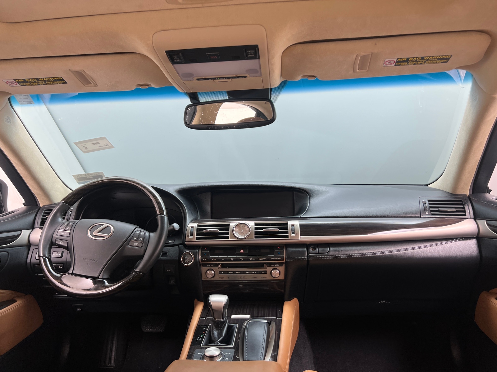 Thumbnail: 2014 Lexus LS - 2