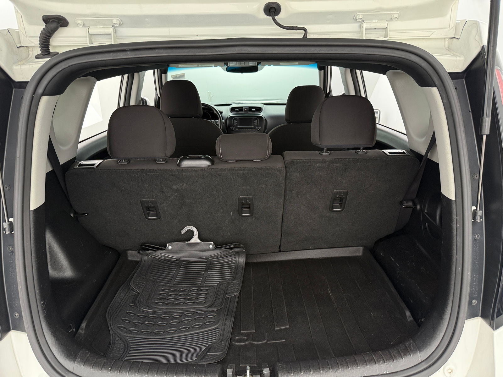 Thumbnail: 2018 Kia Soul - 7