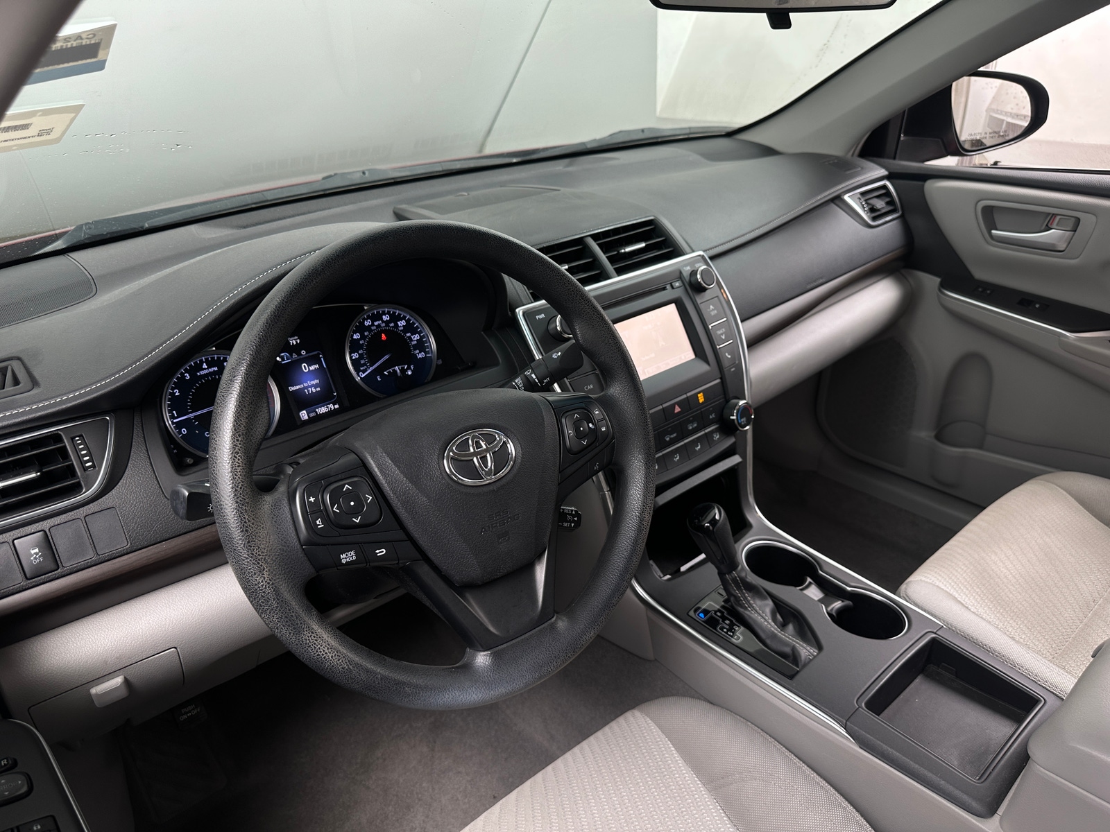 Thumbnail: 2017 Toyota Camry - 3