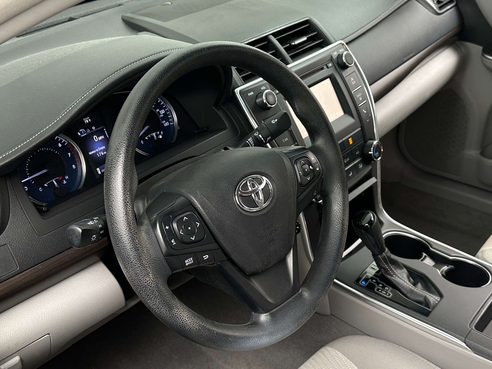 Thumbnail: 2017 Toyota Camry - 5
