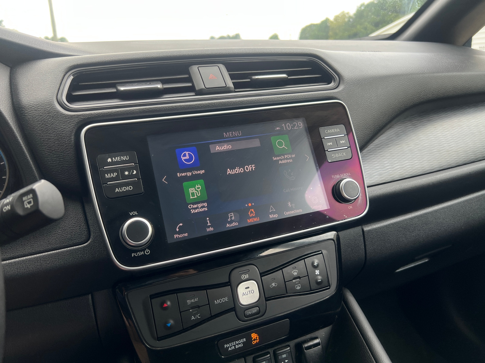 Thumbnail: 2021 Nissan Leaf - 4