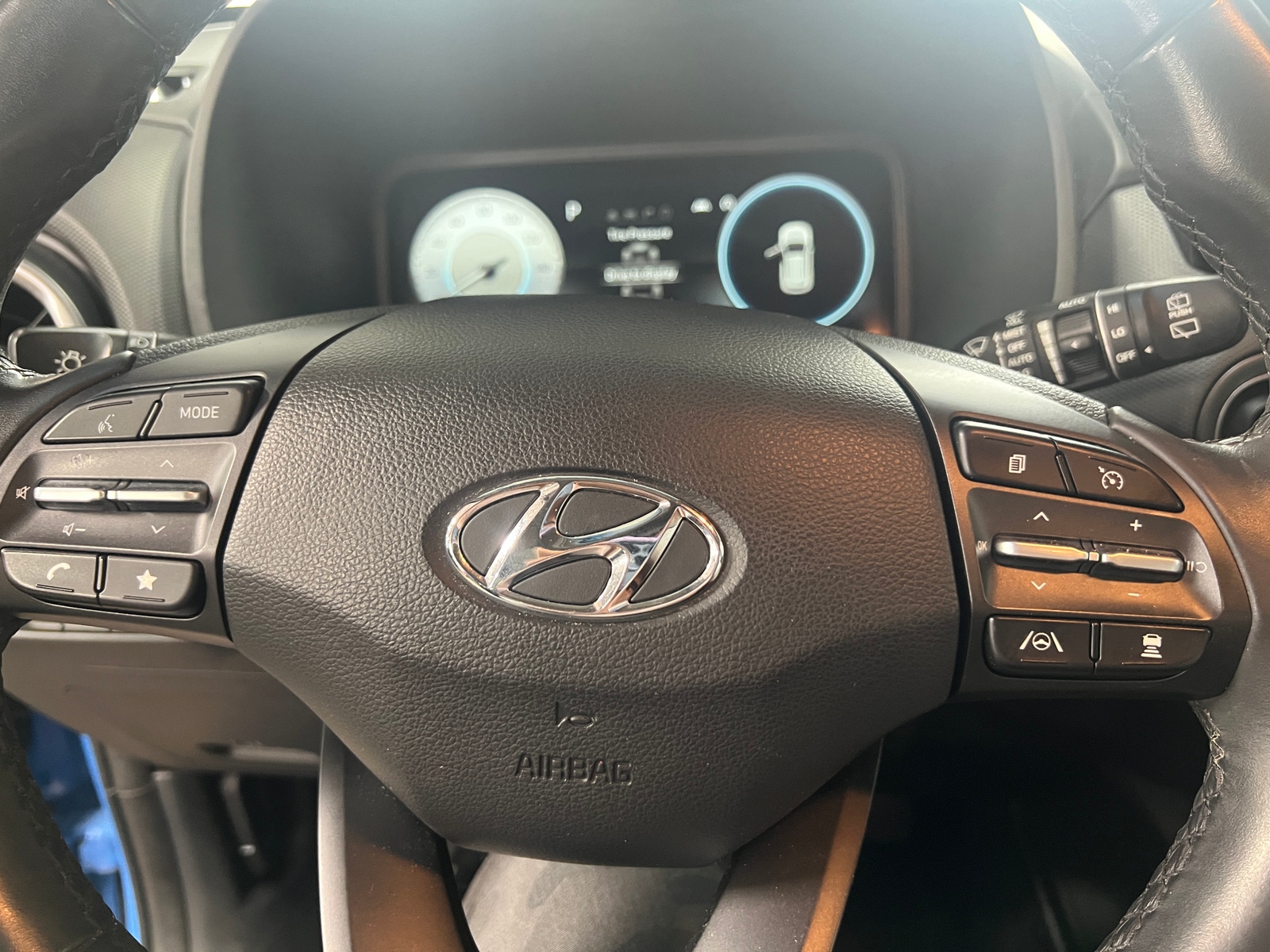 Thumbnail: 2022 Hyundai Kona - 4