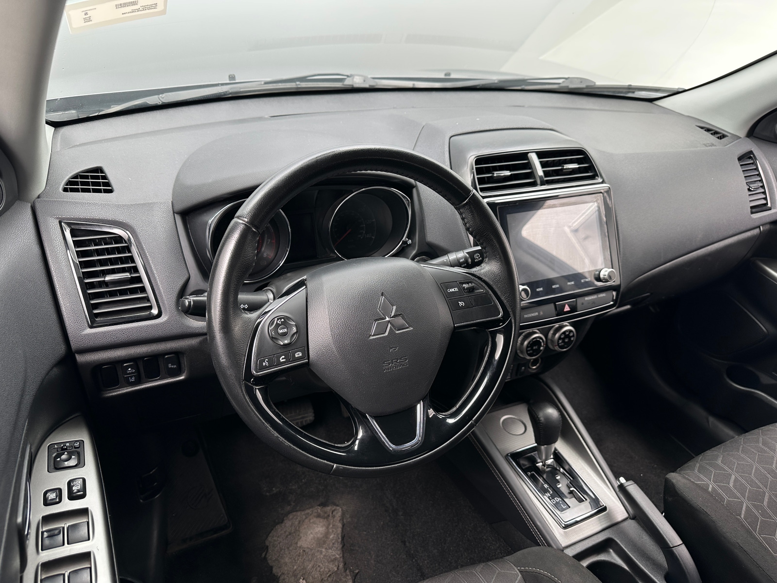 Thumbnail: 2020 Mitsubishi Outlander Sport - 3