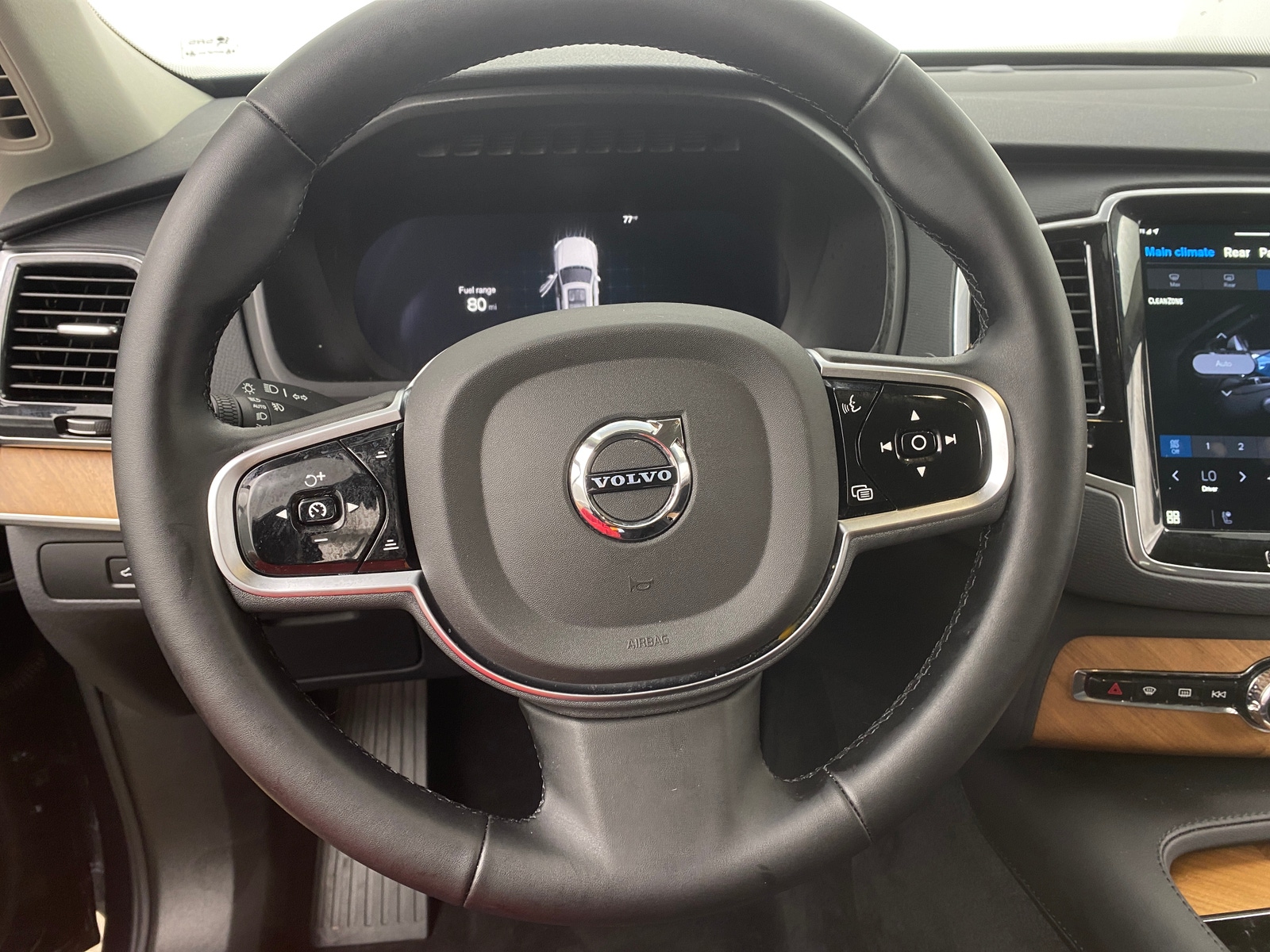 Thumbnail: 2025 Volvo XC90 - 4