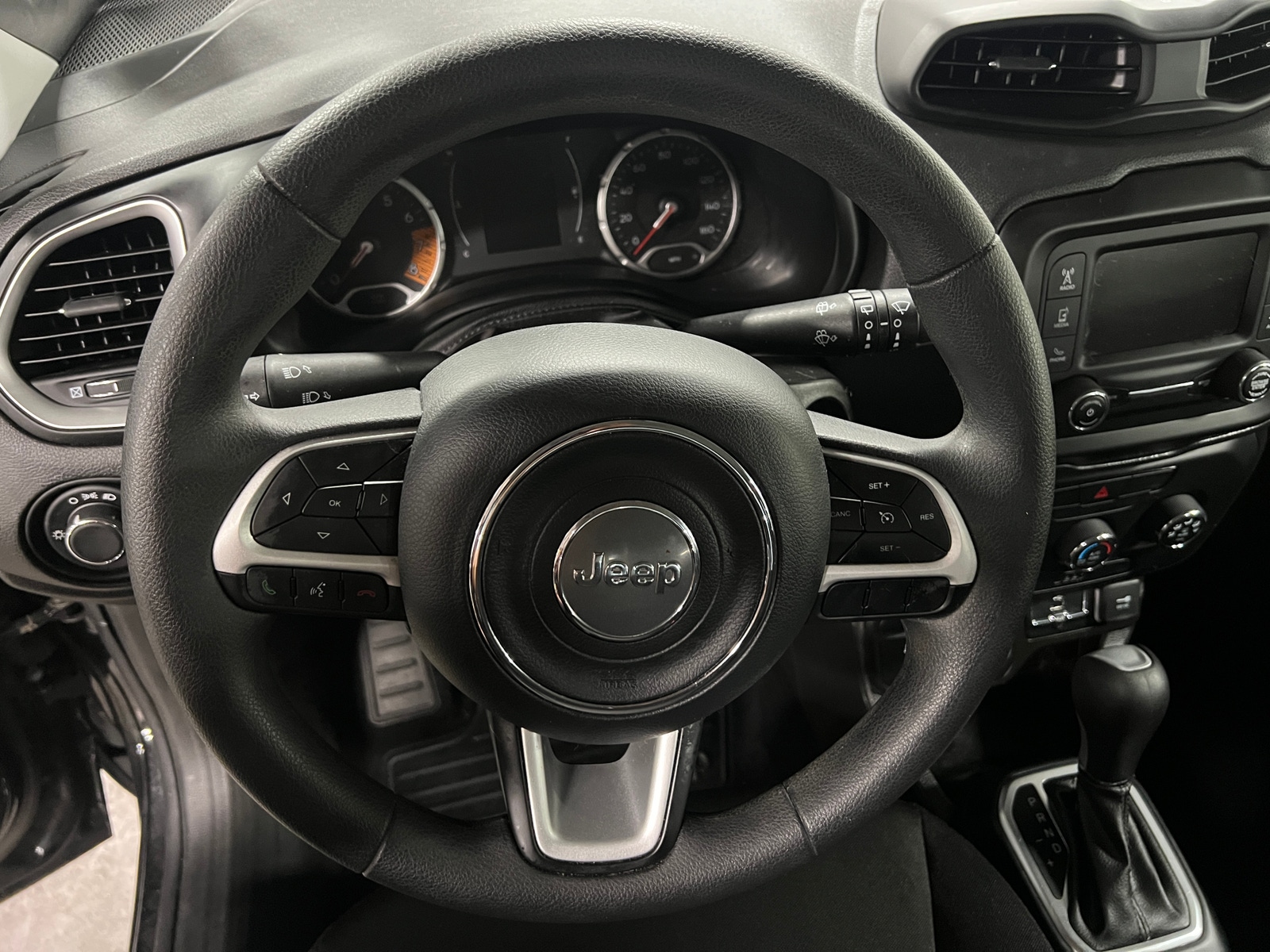 Thumbnail: 2020 Jeep Renegade - 5