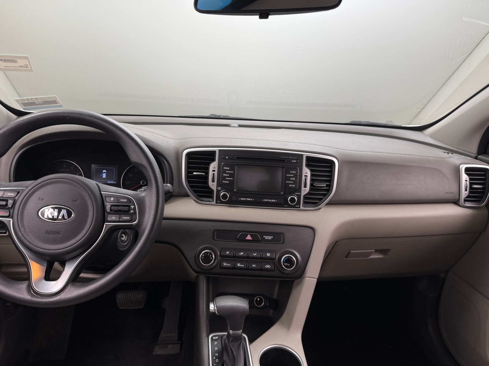 Thumbnail: 2017 Kia Sportage - 3