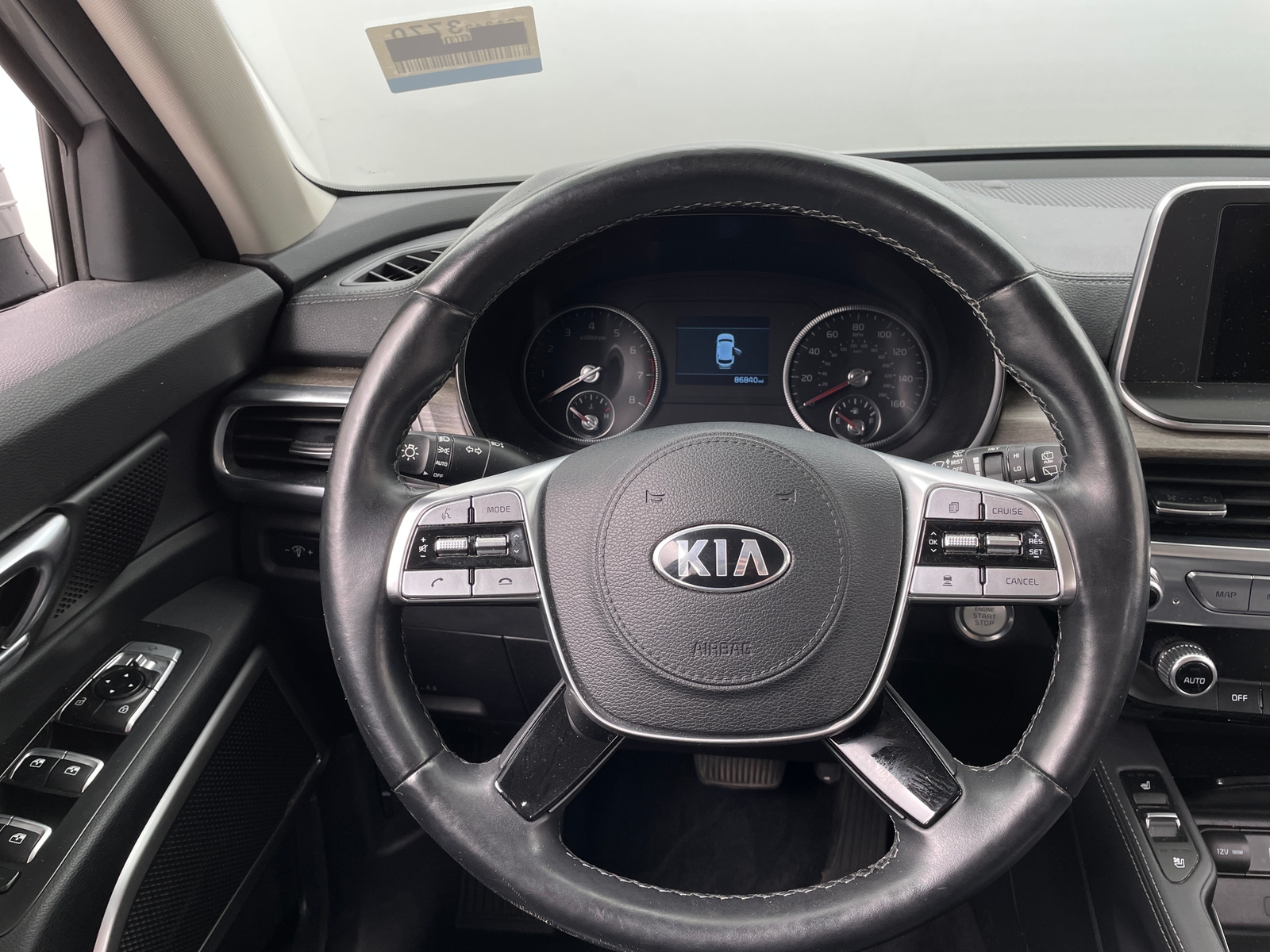 Thumbnail: 2021 Kia Telluride - 4