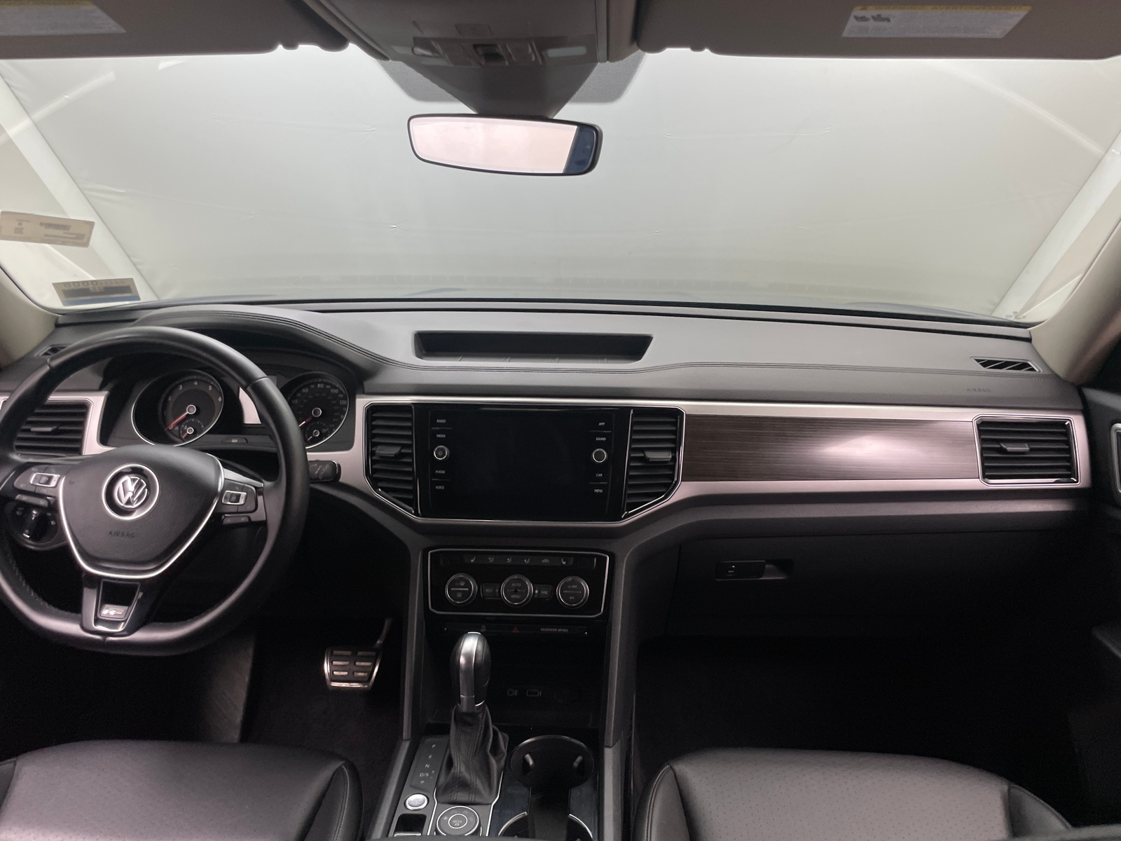 Thumbnail: 2018 Volkswagen Atlas - 2