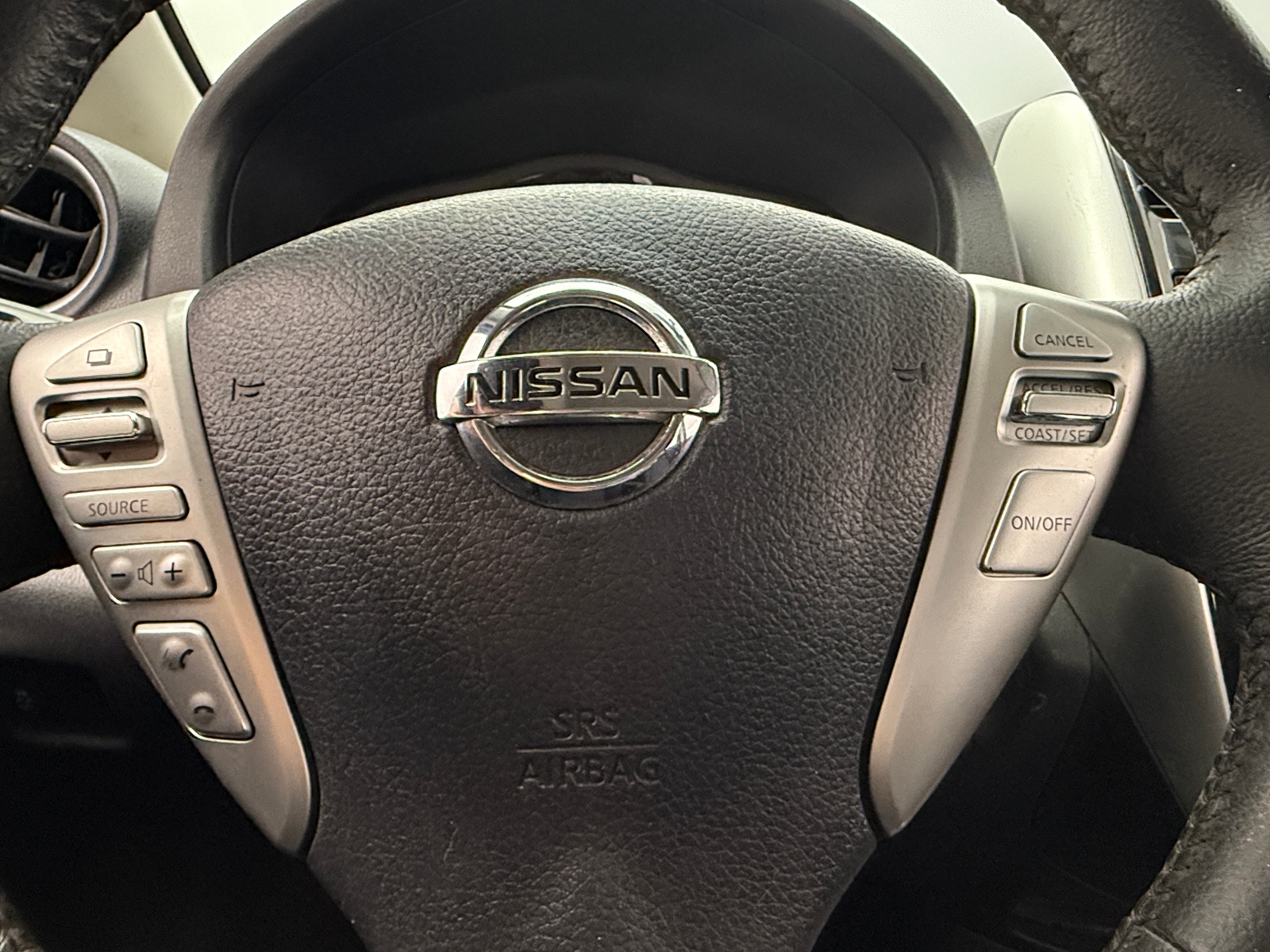 Thumbnail: 2016 Nissan Versa Note - 5