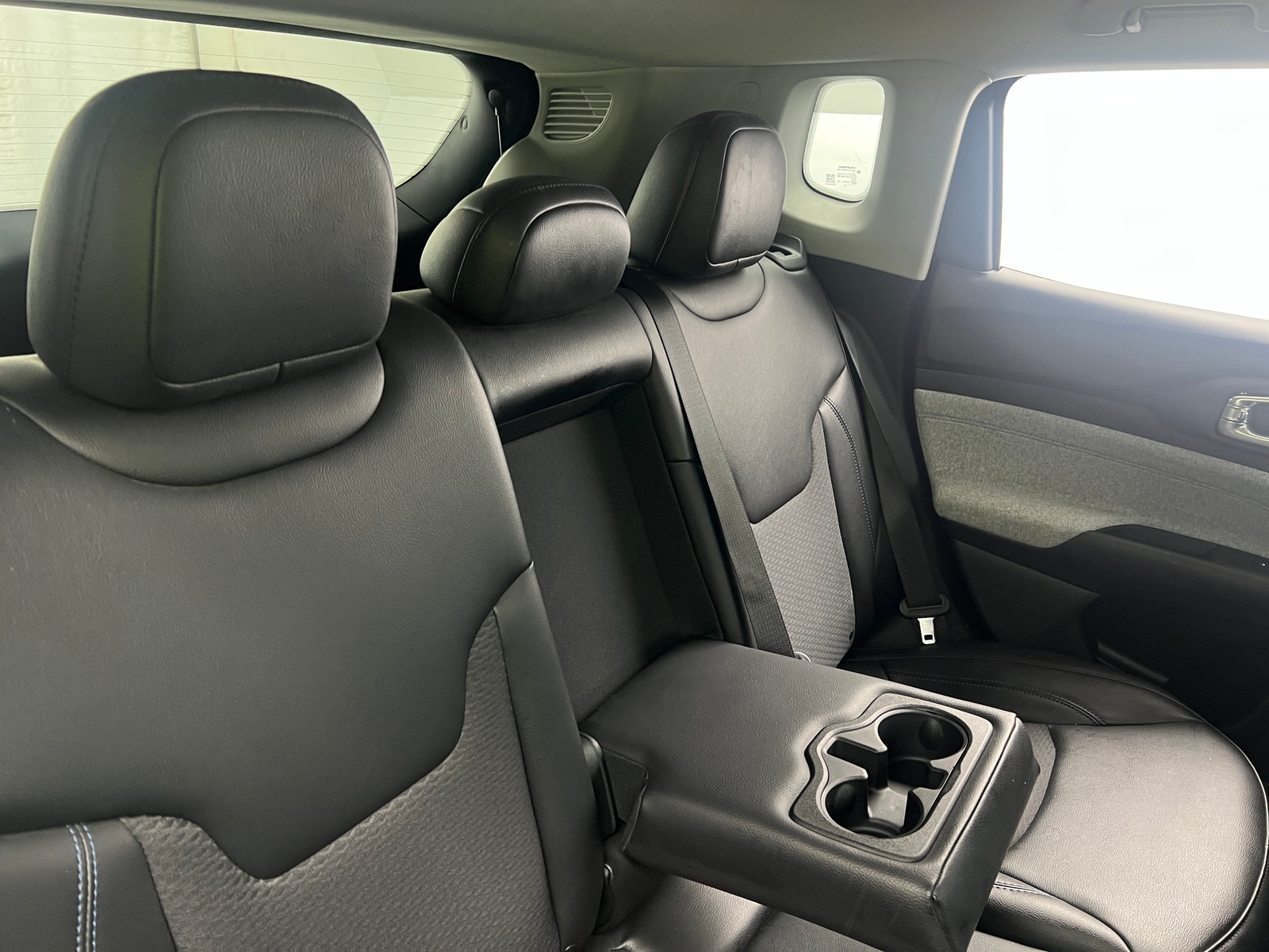 Thumbnail: 2022 Jeep Compass - 6
