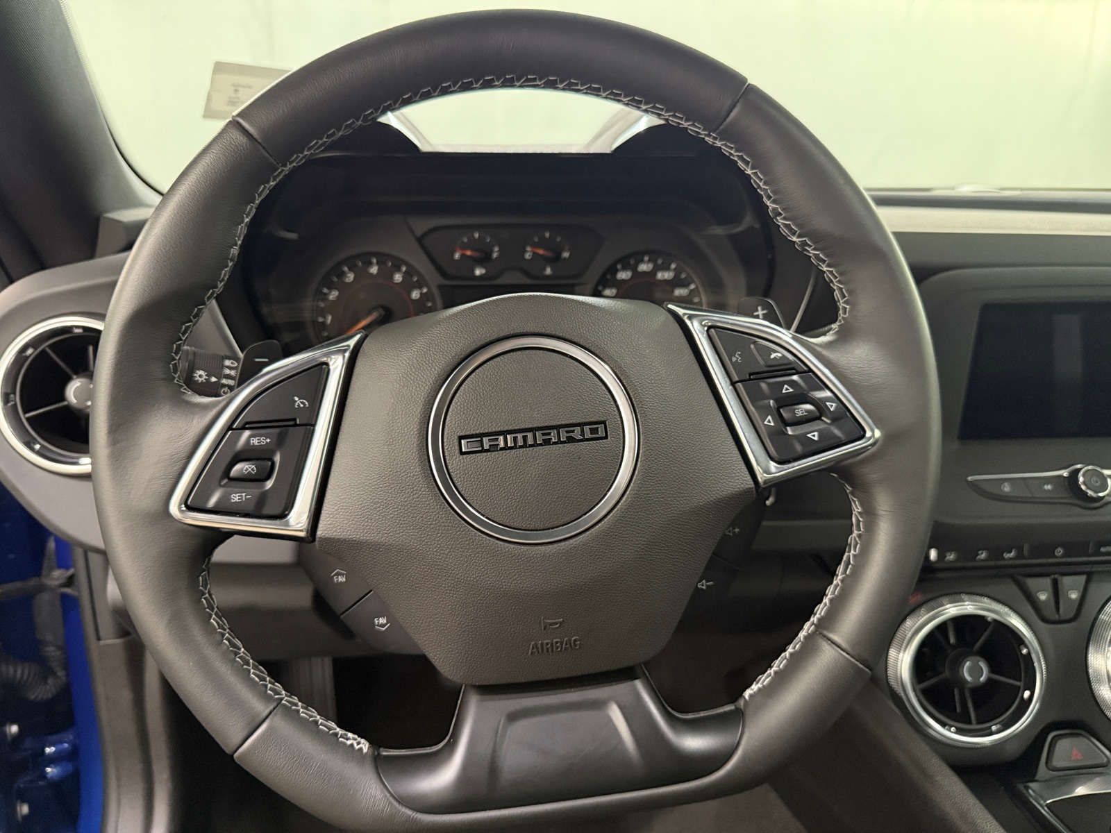 Thumbnail: 2023 Chevrolet Camaro - 4