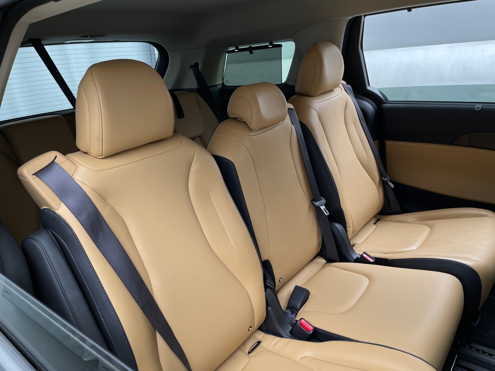 Thumbnail: 2022 Kia Carnival - 5